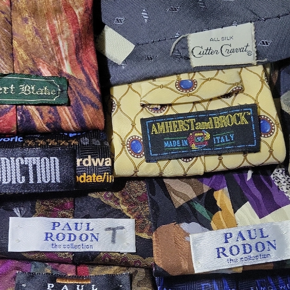 Colorful Patterned Tie Collection - Picture 10 of 12
